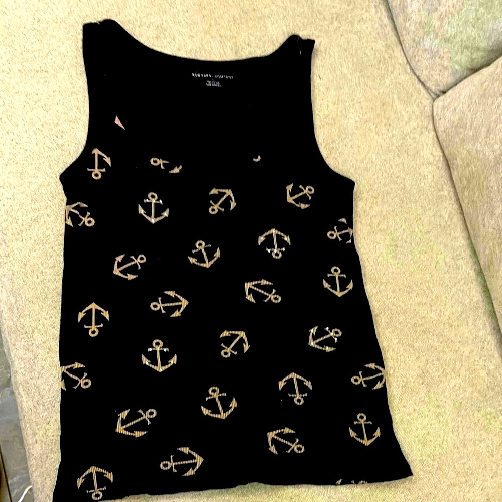 New York & Co Navy Sleeveless Tank Top